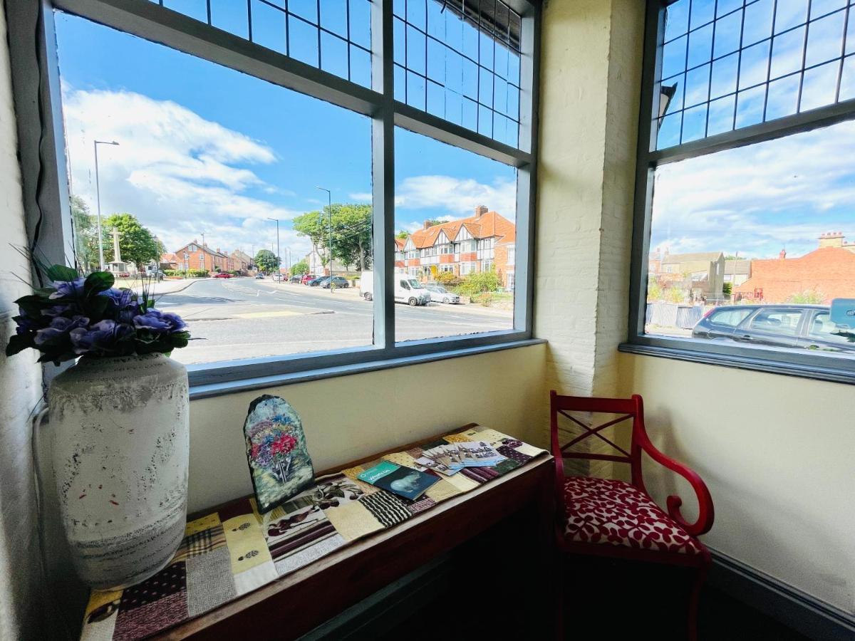 Albion Boutique Guest House Sunderland  Bagian luar foto